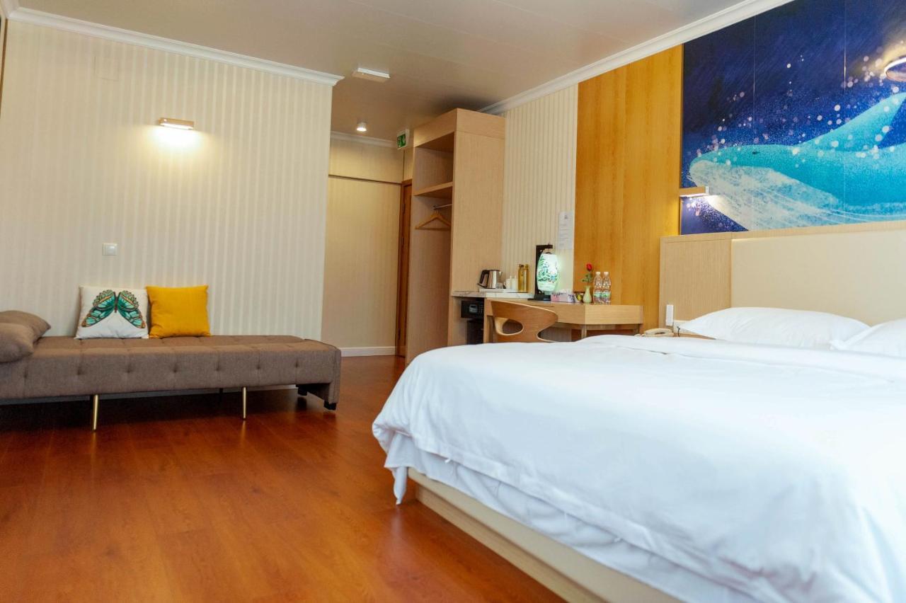 Mr.Liao Hotel Himberg Exterior foto